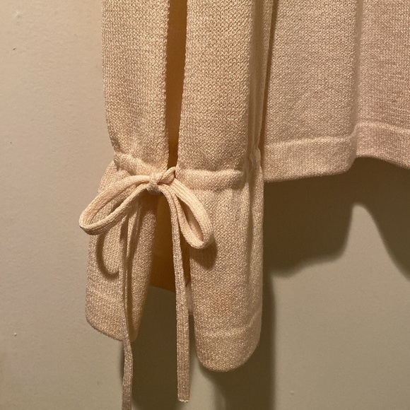 St John Essentials Jacket Cardigan Sweater Santana Knit Silk Ruffled Women's  6 - Picture 3 of 8